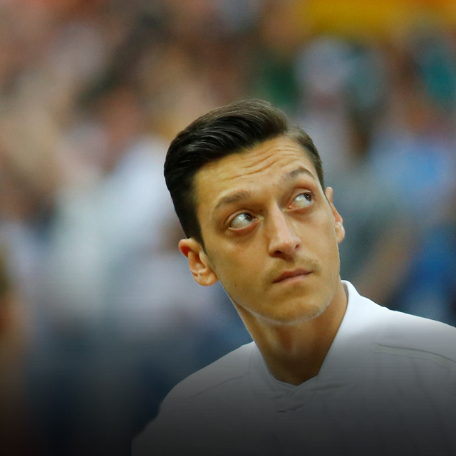 Mesut Özil'e baskı!