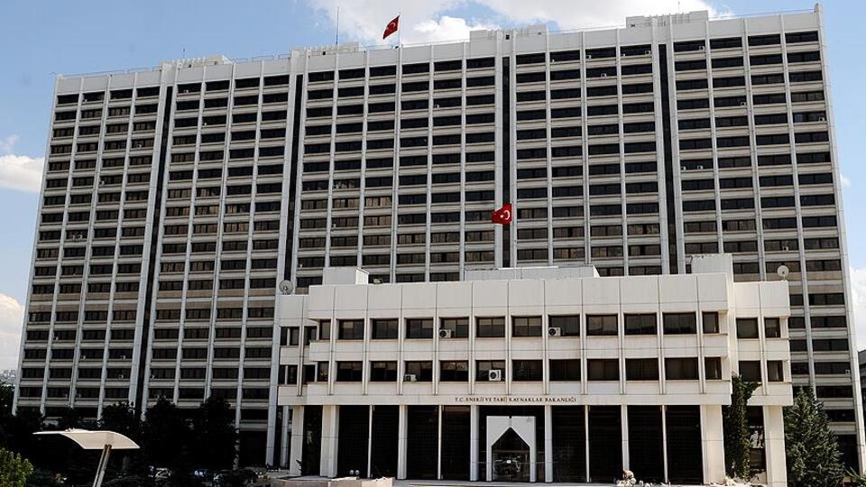 Enerji ve Tabii Kaynaklar Bakanı kim oldu?