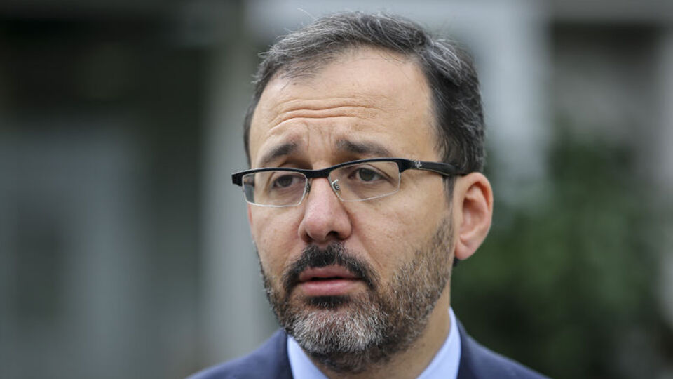 Mehmet Kasapoğlu kimdir?