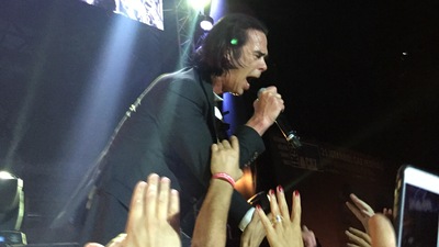 Gökyüzünü uzağa iten adam: Nick Cave