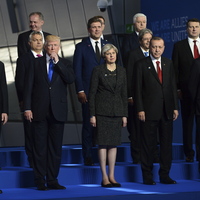 Brüksel'de NATO zirvesi başladı: Trump ve Erdoğan'dan ayaküstü sohbet