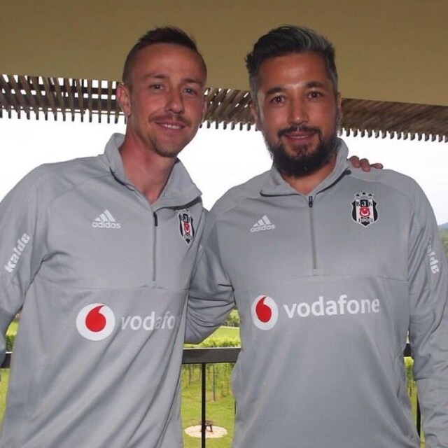 Guti ve İlhan Mansız göreve başladı!