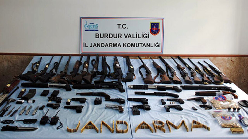 Yasadışı silah ticareti operasyonu: Çok sayıda gözaltı var