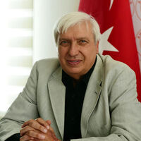 Doğan Hakyemez kimdir?