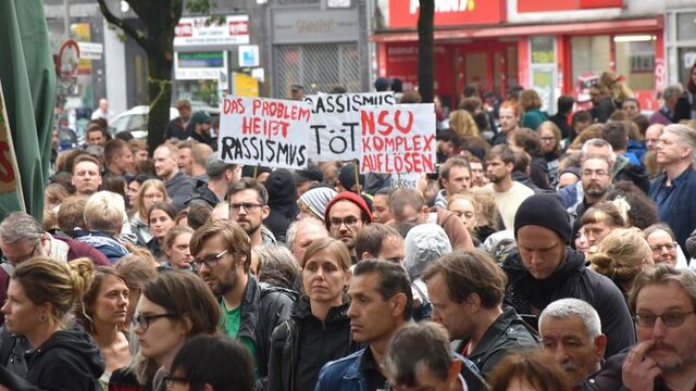 NSU davası kararları Hamburg'da protesto edildi