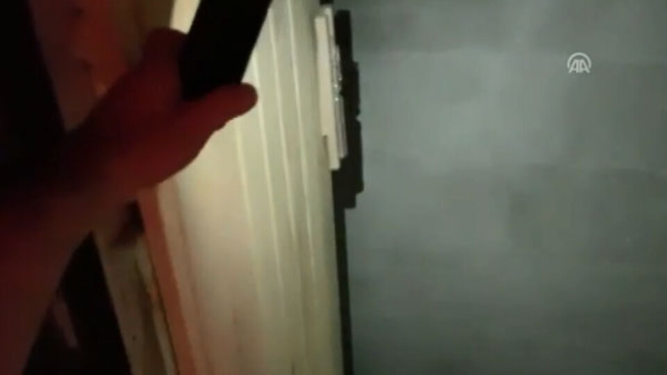 Saunadaki gizli bölmede yakalandılar! İkisi de suç makinesi...