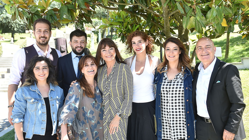 İşte o şakaları hazırlayan ekip !