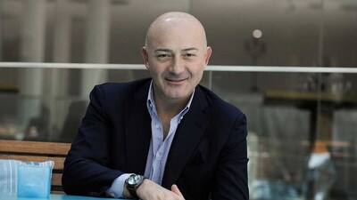 Ferit Şahenk kimdir?