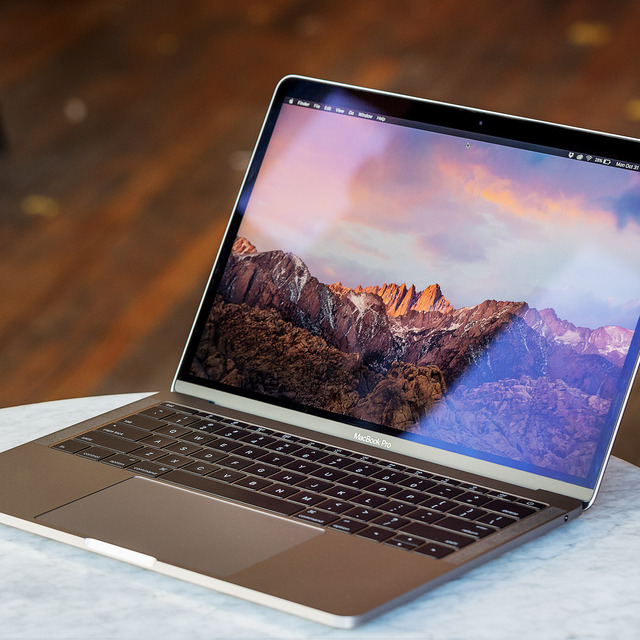 İşte Apple'ın yeni dizüstüleri...