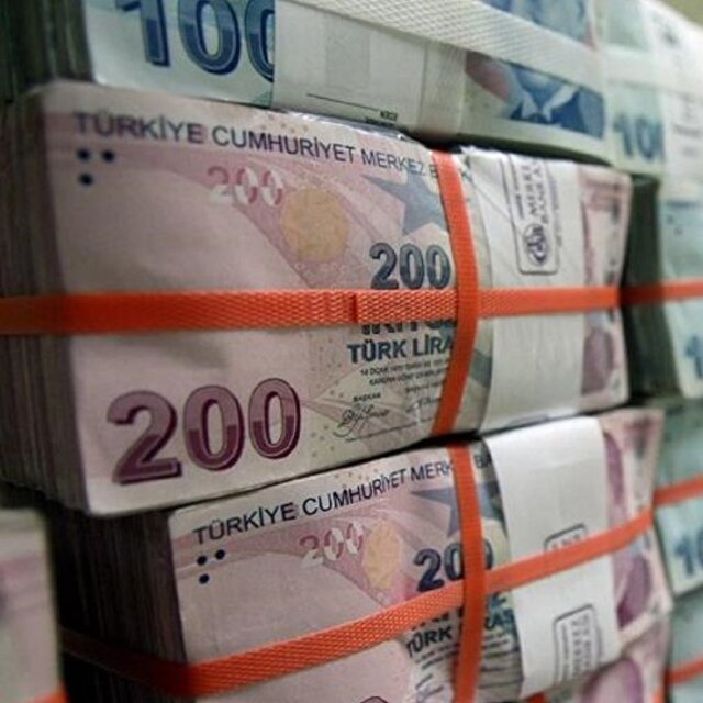 Bankacılık sektörünün kredi hacmi arttı