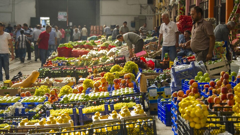 Türk meyve sebzesi 50 ülkeye "uçarak" girdi
