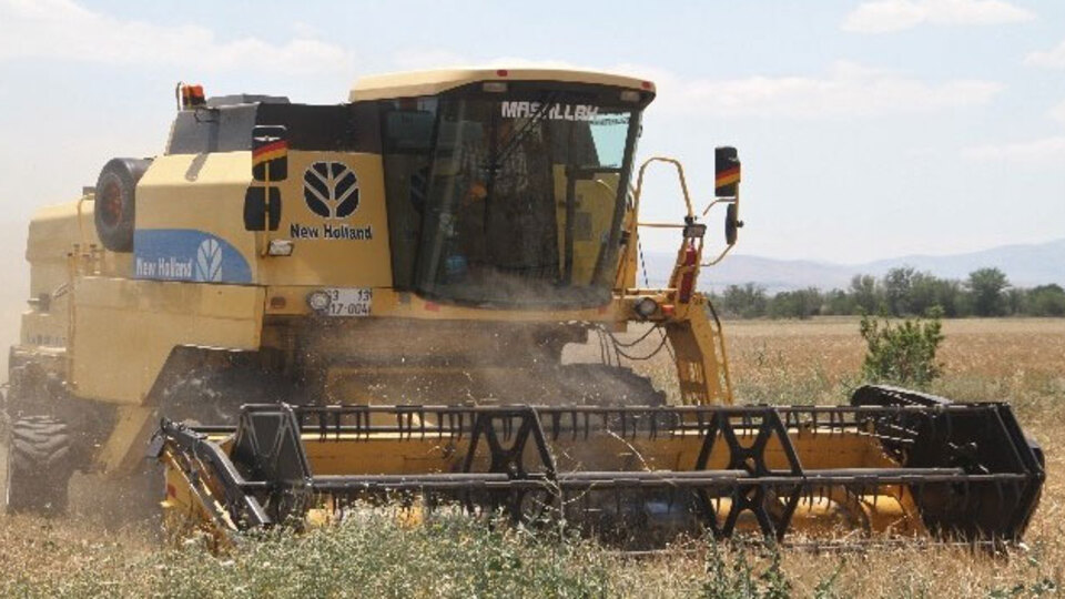 Elazığ'da 1 milyon dekar alanda hububat hasadı