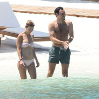 Tuba Ünsal yeni sevgilisi ile görüntülendi