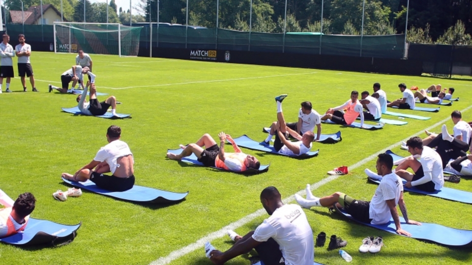 Beşiktaş hazırlıklarını Avusturya'da sürdürüyor