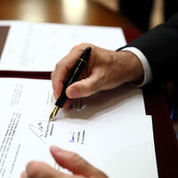 Hazine ve Maliye ile Milli Eğitim Bakanı YAŞ üyesi oldu