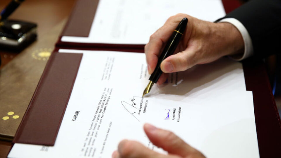 Hazine ve Maliye ile Milli Eğitim Bakanı YAŞ üyesi oldu