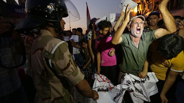 Irak'ta gösteriler şiddetleniyor! Emniyet müdürü görevden alındı...