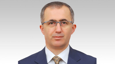 Prof. Dr. Fatih Savaşan kimdir