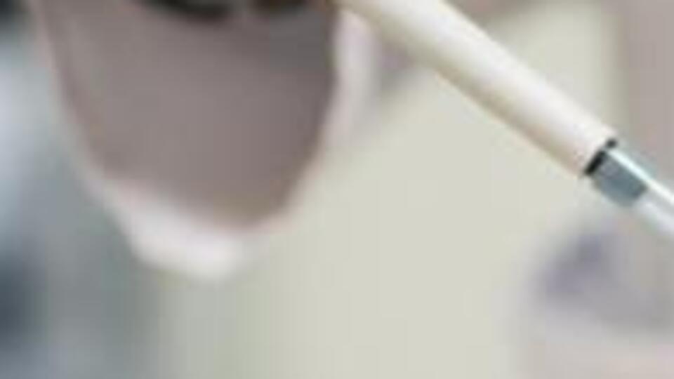 Sözleşmeli yerli ve yabancı sağlık uzmanı çalıştırılabilecek