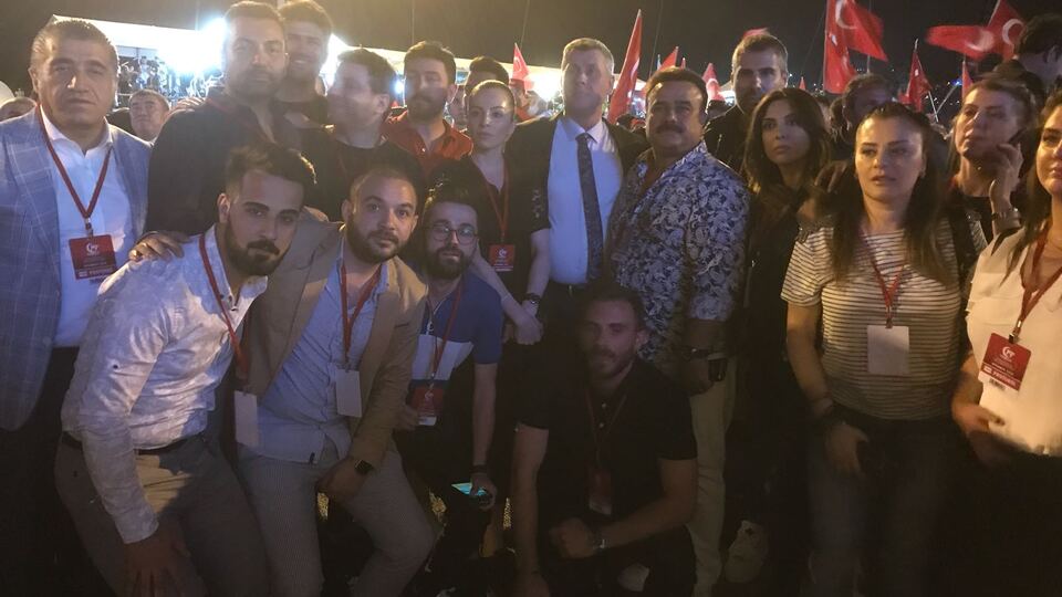 Ünlüler 15 Temmuz Demokrasi ve Milli Birlik Günü kutlamalarında