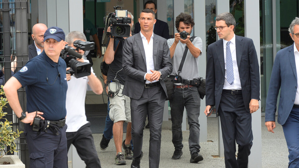 İtalya'da Ronaldo çılgınlığı başladı!