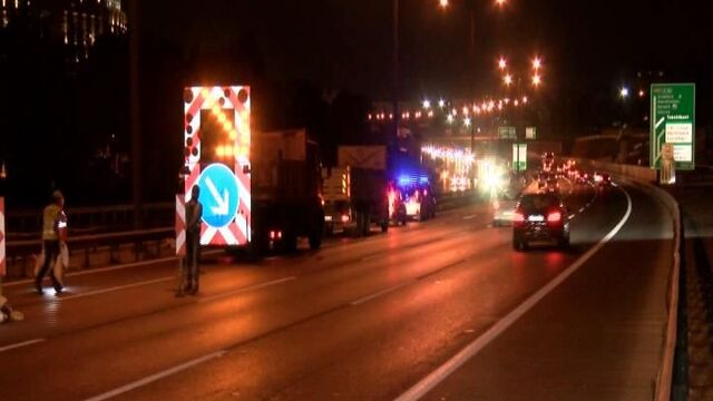 TEM Otoyolu Metris Kavşağı'nda yol çalışması