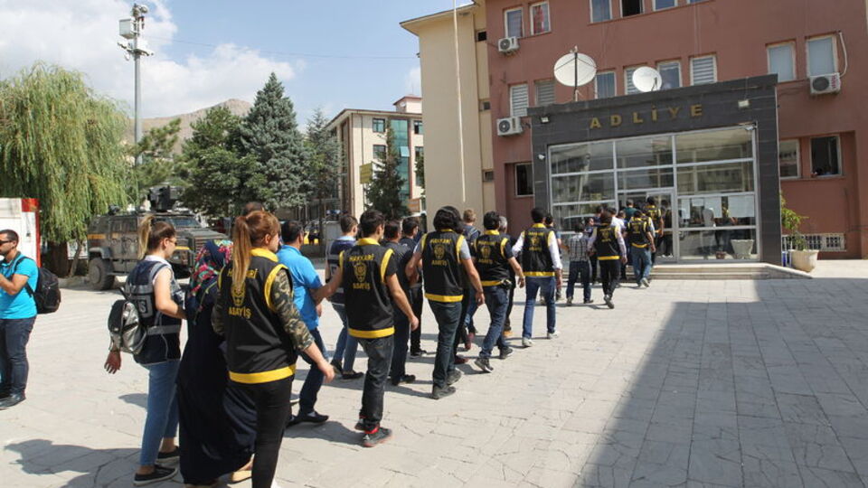 Sahte sağlık raporu operasyonu: 39 kişi gözaltında