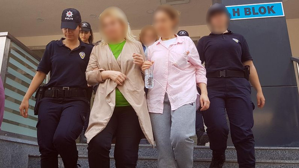 Adnan Oktar ve beraberindekiler adliyeye sevk edildi