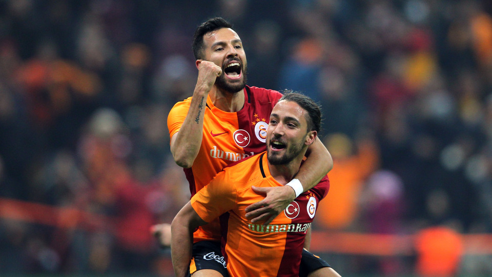 Galatasaray 4 milyon TL alacaklı çıktı!