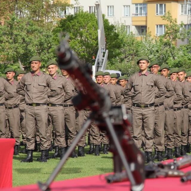 AK Parti'den bedelli askerlik açıklaması! 28 gün ne eğitimi verilecek?