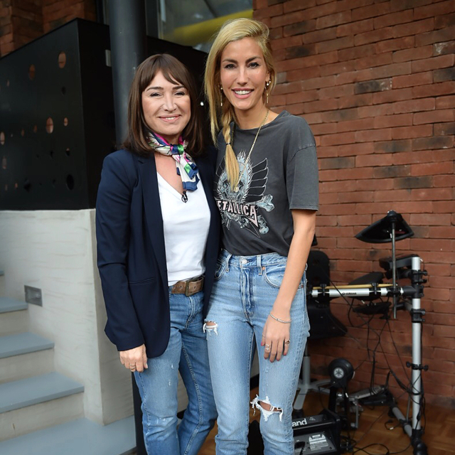 Demet Akbağ ve ekibi 72 ünlü şakaladı