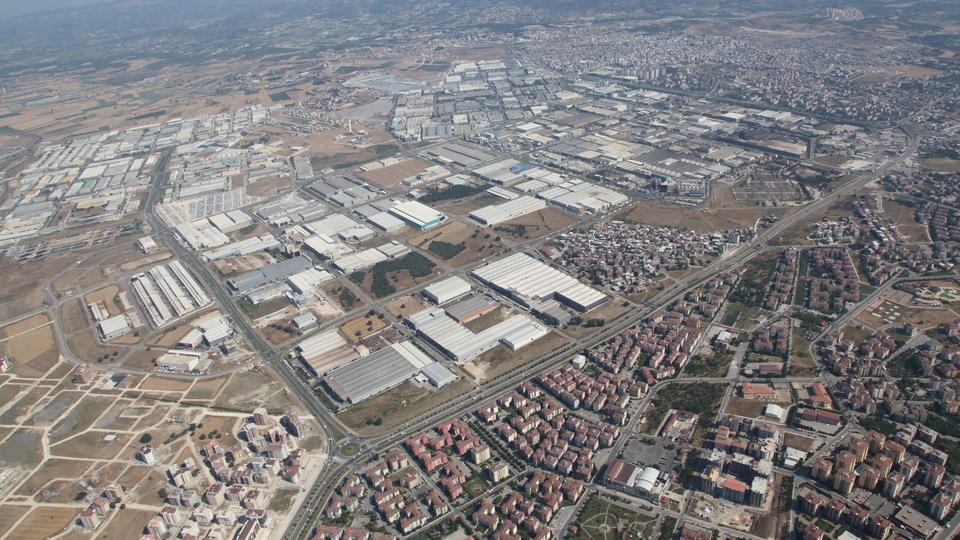 "Yerli üretim yapan sanayiciye öncelik tanınmalı"