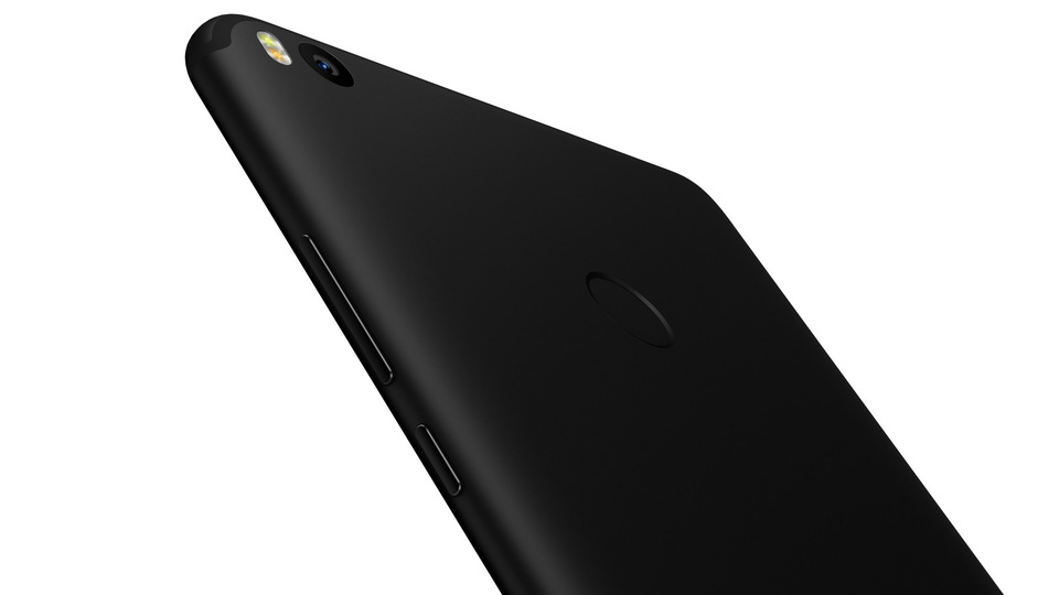 Dev akıllı telefonun teknik özellikleri ve fiyatı açıklandı!