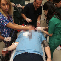 Başında parke taşı kırılan doktorla ilgili yeni gelişme!