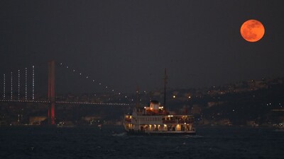 Kanlı ay tutulması için geri sayım başladı