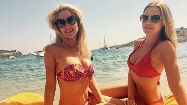 Anne-kız tatilde