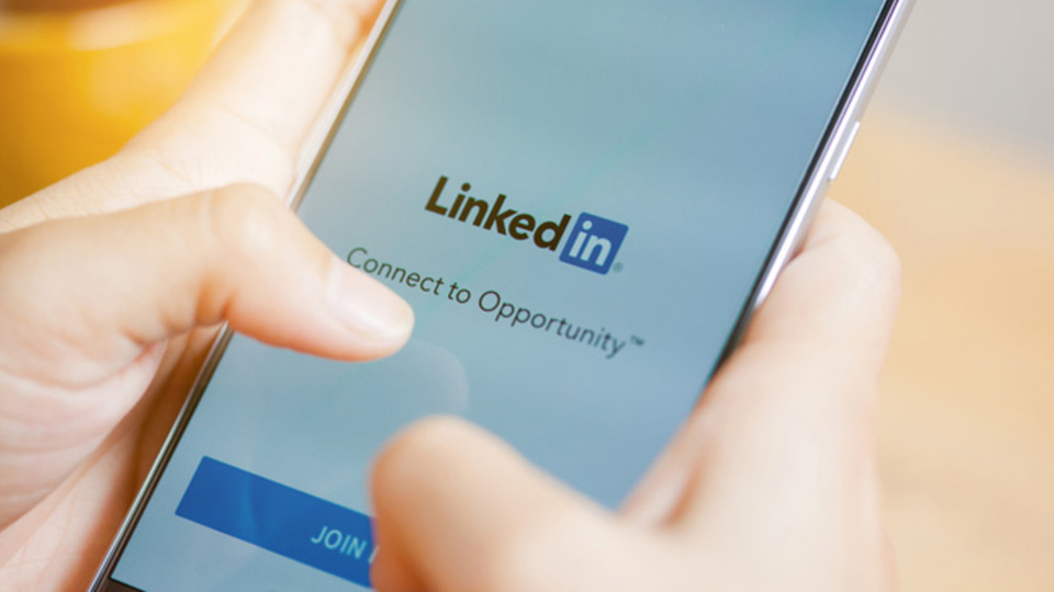 Linkedin hesabı dondurulabilir mi?