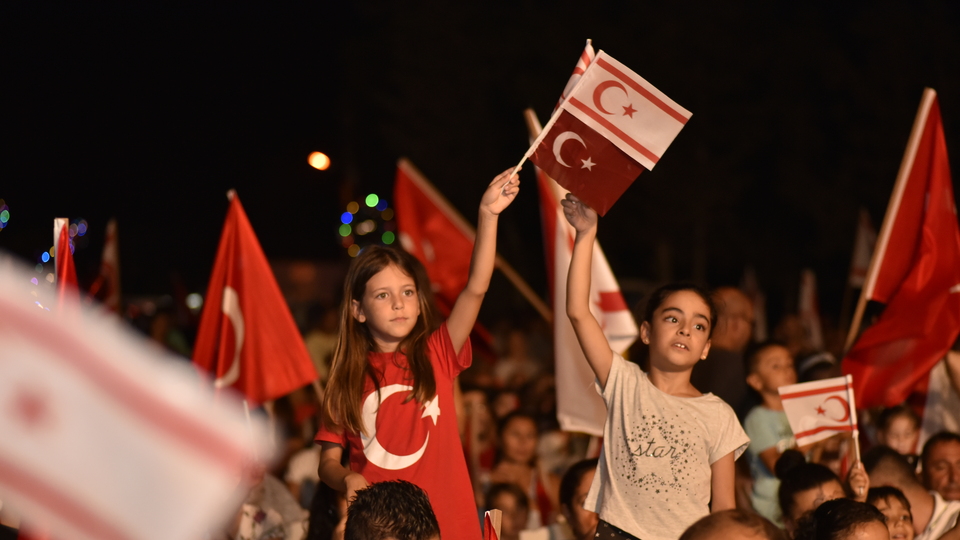 Hükümetten Kıbrıs'a 'yanındayız' mesajı!