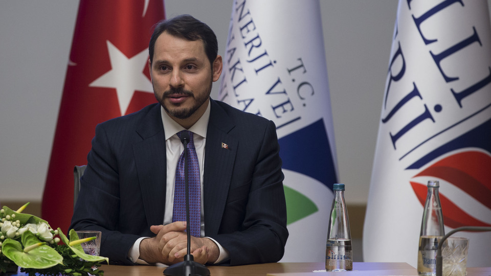 Dünyanın gözü orada! Bakan Albayrak'tan yoğun mesai