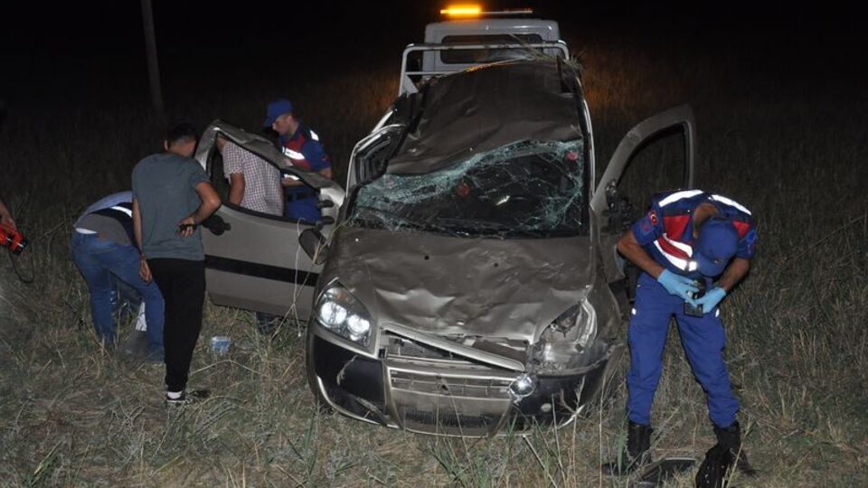 Çorum'da feci kaza! 2 kişi öldü, 6 kişi yaralandı