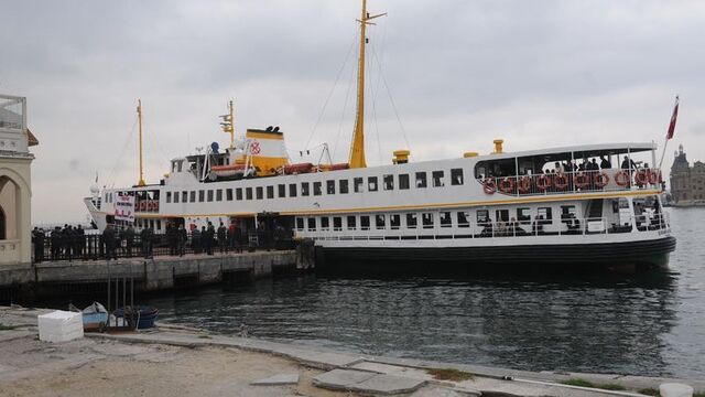 İstanbul'da bazı vapur seferleri iptal edildi