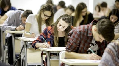 İkinci oturum başladı! Sınav kaç dakika sürecek?