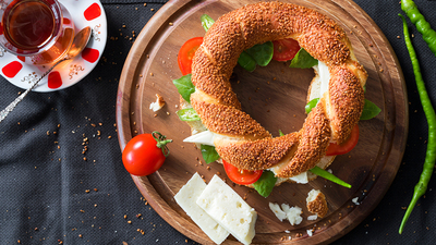 Sürekli uykunuz varsa simit peynire ara verin!