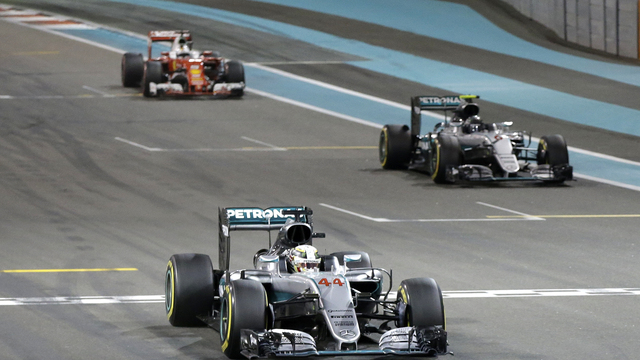 Şampiyon F1 pilotundan Mesut'a destek!