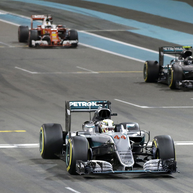 Şampiyon F1 pilotundan Mesut'a destek!