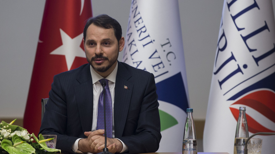 Albayrak'tan 'ekonomistlerle görüşme' açıklaması