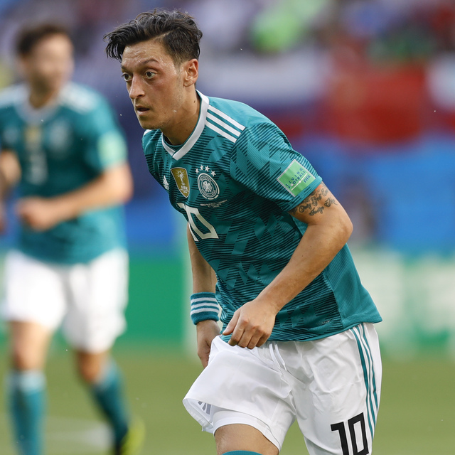 DFB, Mesut Özil için ne dedi?