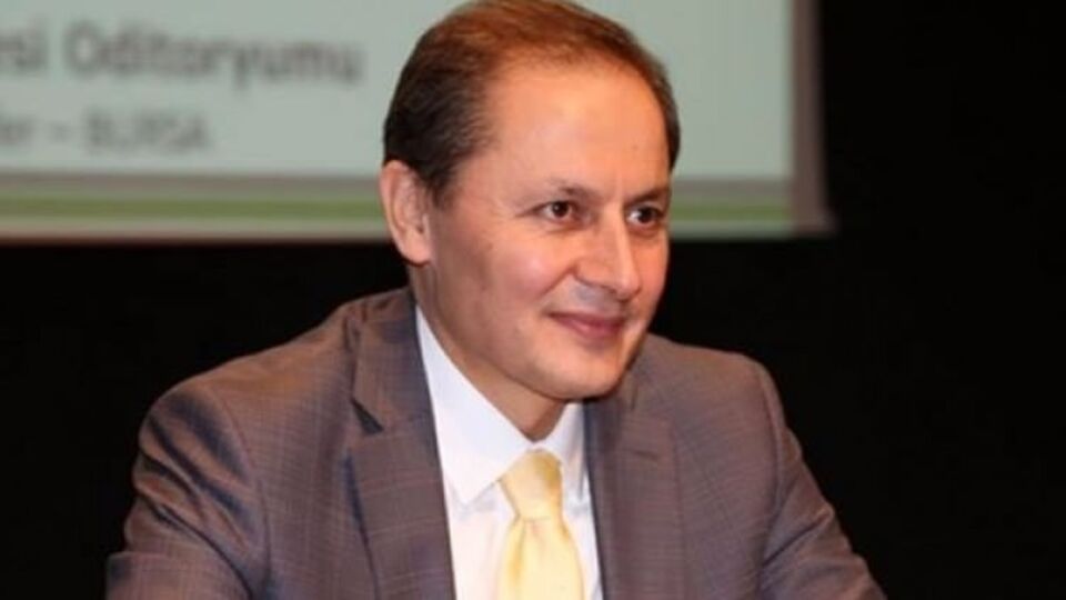 Eski HSYK 1. Daire Başkanı Okur hakim karşısında