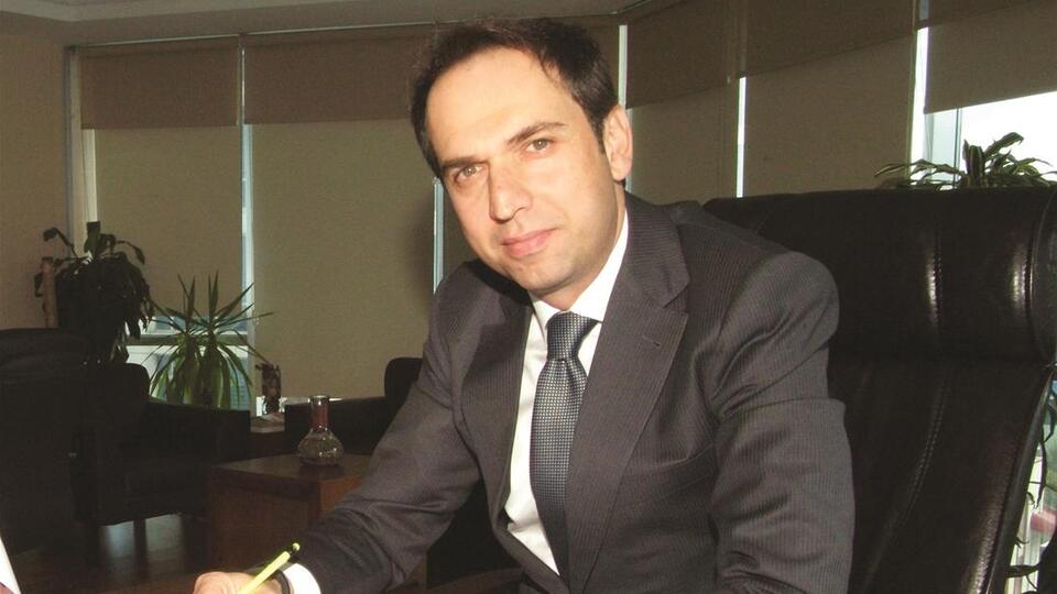 Alparslan Bayraktar kimdir?