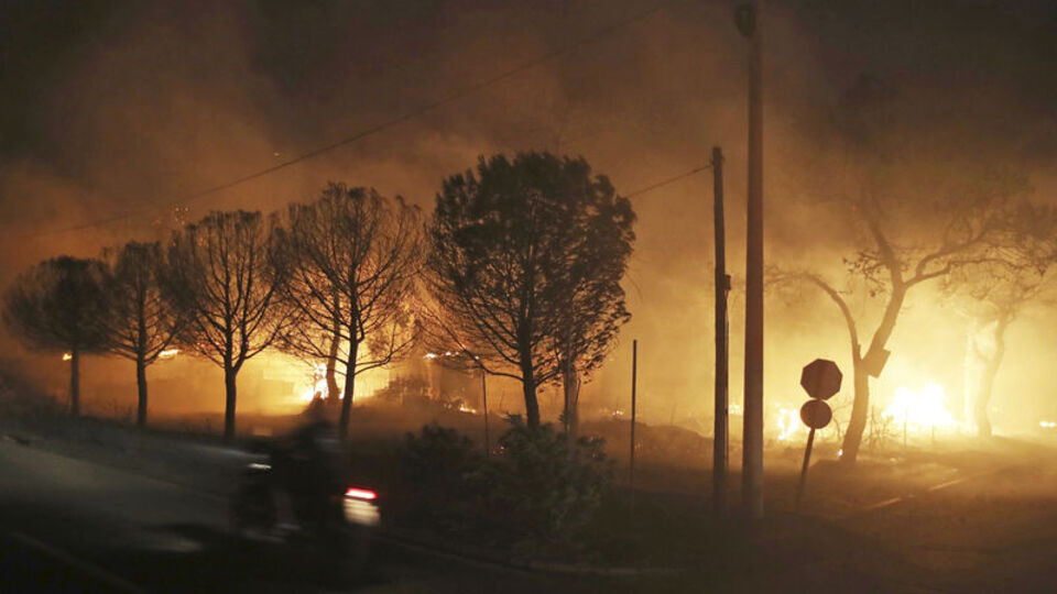 Komşu alev alev! 74 kişi öldü, 164 kişi yaralandı